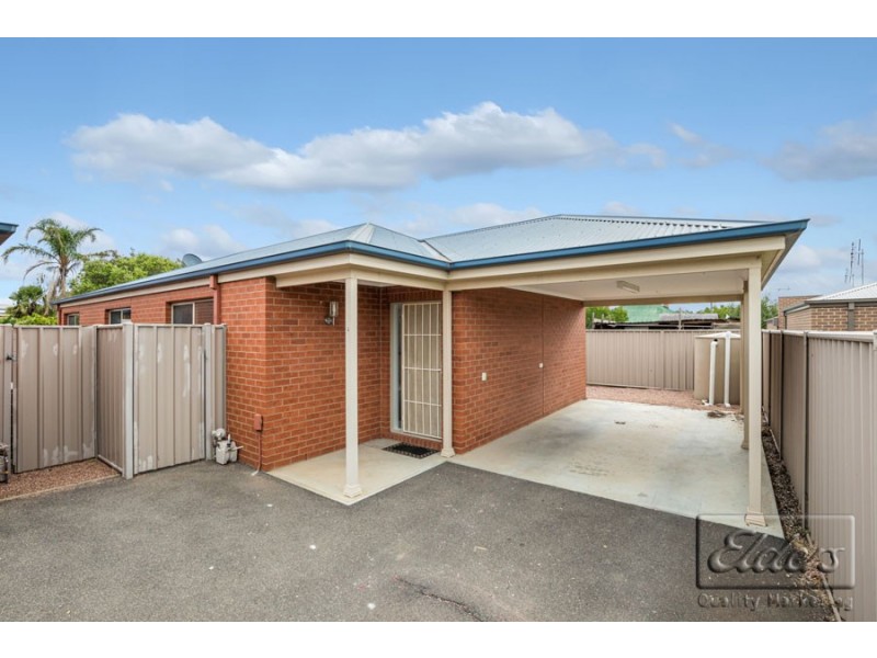 2/489 Napier Street, White Hills VIC 3550