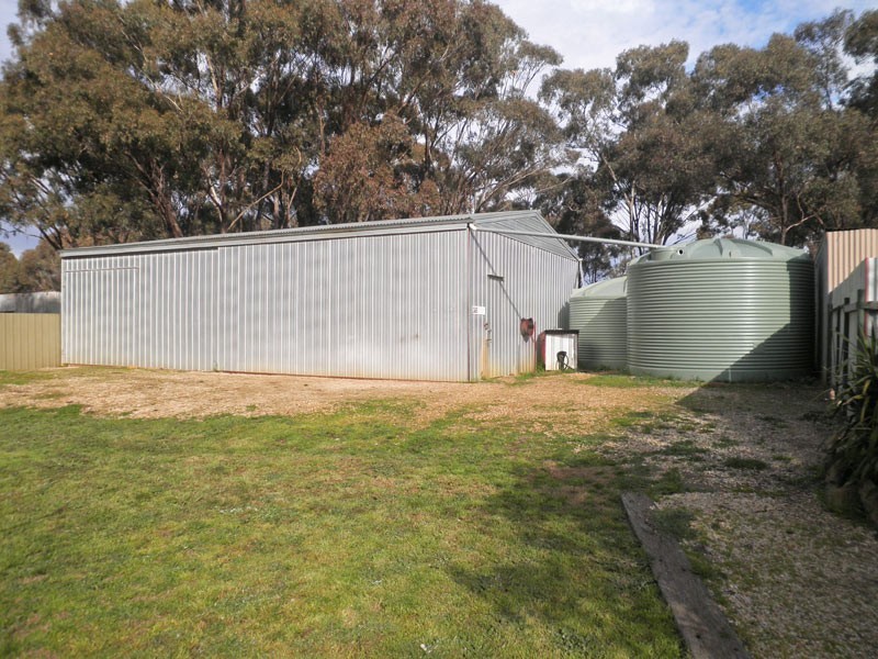 13 McCleans Road, Strathfieldsaye VIC 3551