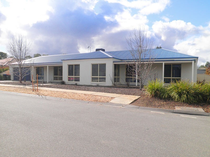 1 Adie Court, Strathfieldsaye VIC 3551