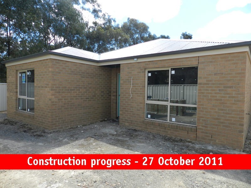 79 Broad Parade, Spring Gully VIC 3550