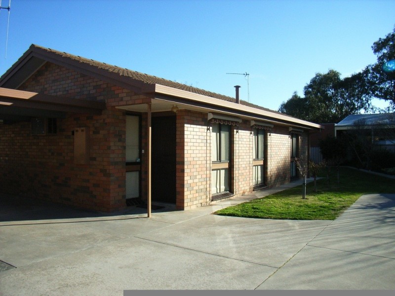 1/31 Mitchell Street, Kangaroo Flat VIC 3555