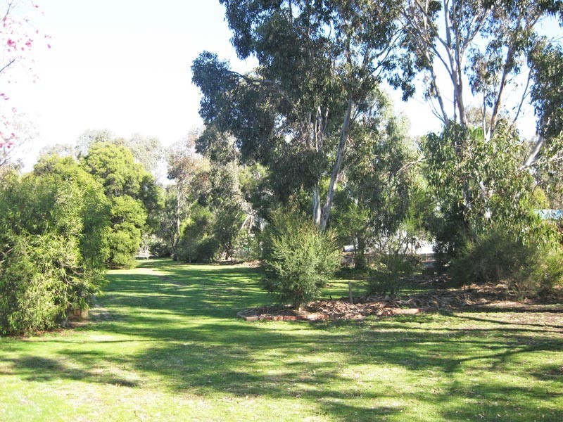 64 High Street, Axedale VIC 3551