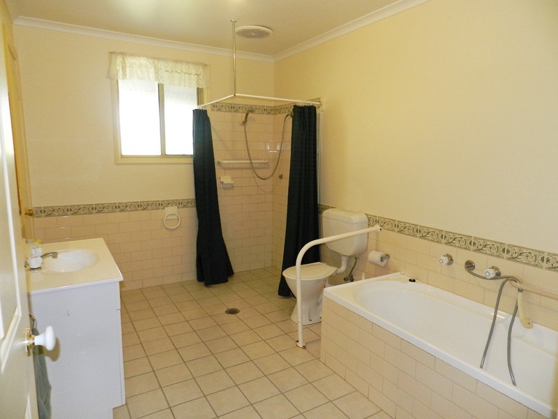 34 Trent Court, Strathfieldsaye VIC 3551