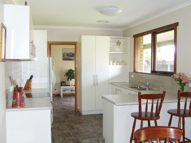 33 Edwards Road, Eddington VIC 3472