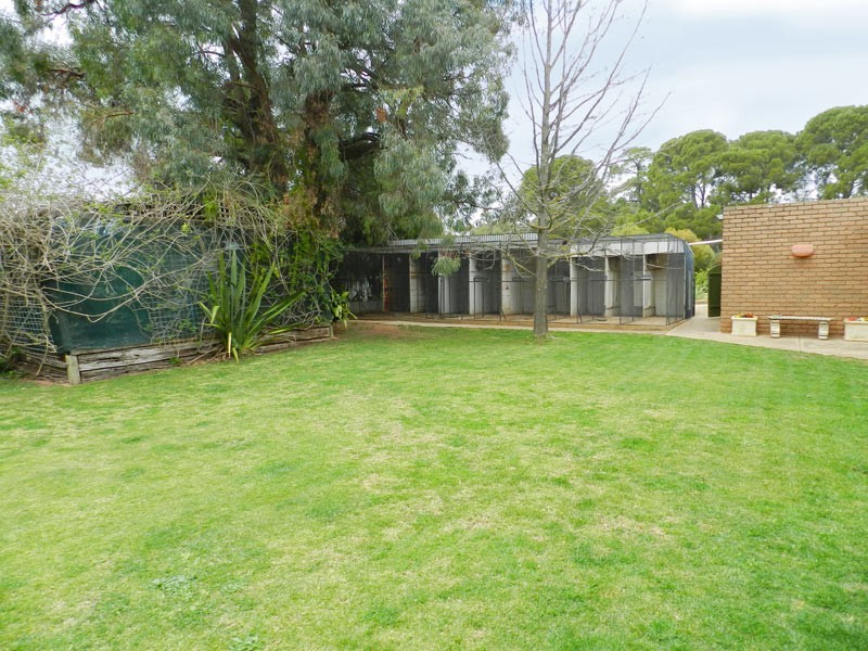 33 Edwards Road, Eddington VIC 3472