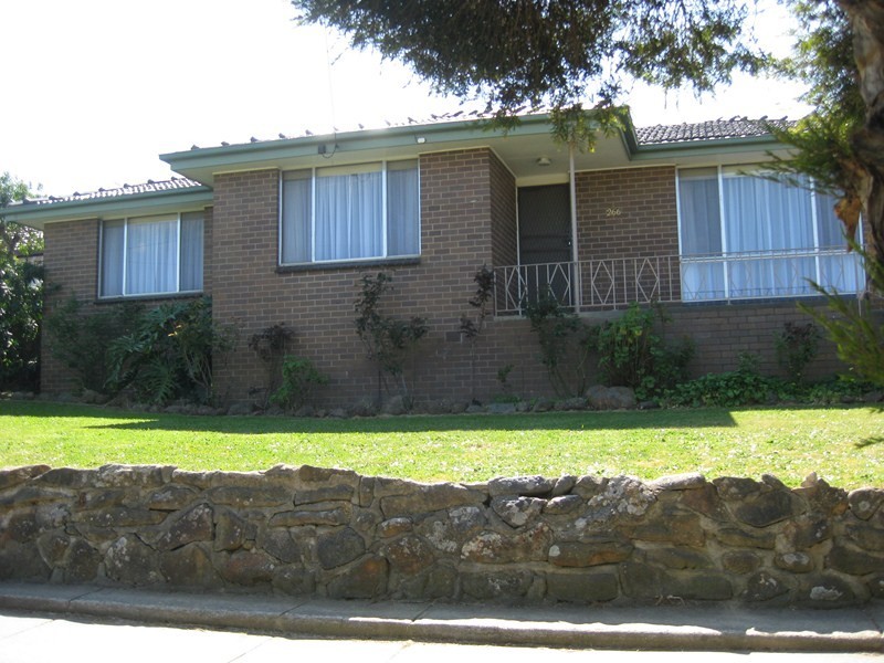 266  Mackenzie Street West, Kangaroo Flat VIC 3555