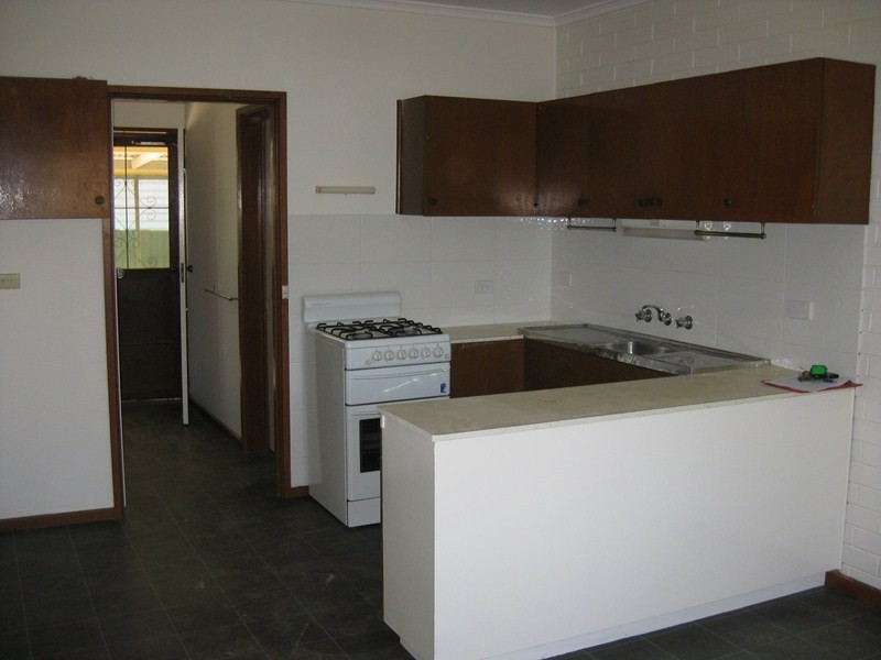 2/278 Mackenzie Street, Golden Square VIC 3555