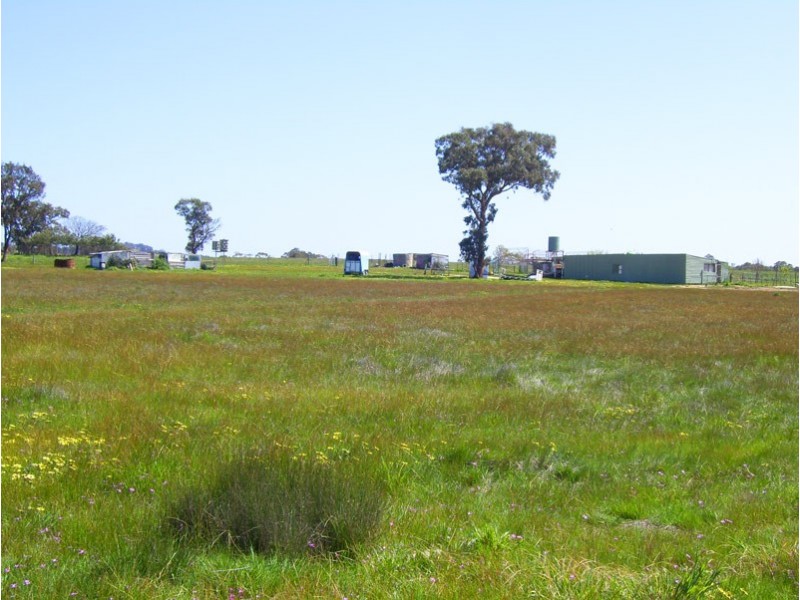 0 Olivers Lane West, Elphinstone VIC 3448