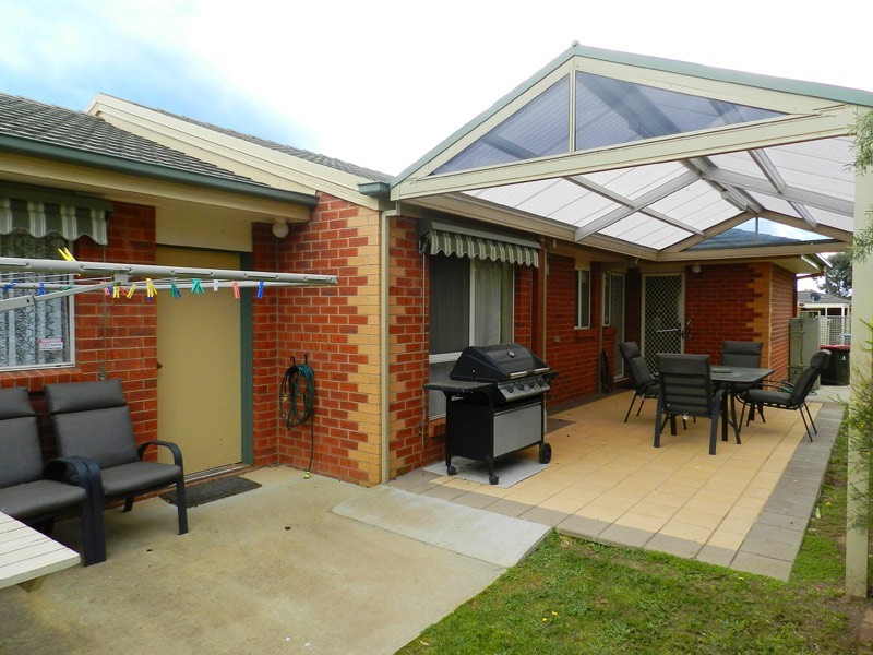142 Bendigo Retirement Village, Spring Gully VIC 3550