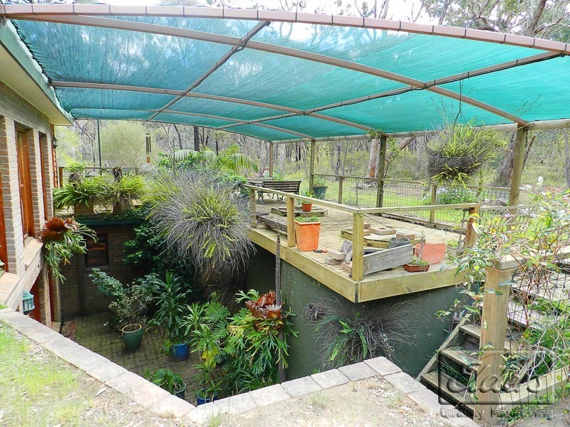 90 Carcoola Drive, Kangaroo Flat VIC 3555