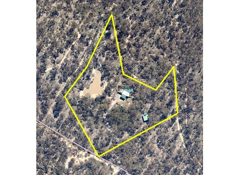 90 Carcoola Drive, Kangaroo Flat VIC 3555