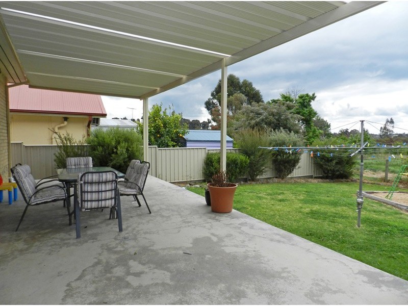 16 Lazarus Street, Bendigo VIC 3550