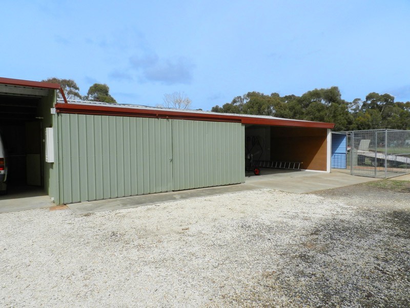 10 Somerset Lane, Newbridge VIC 3551