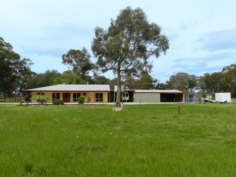 10 Somerset Lane, Newbridge VIC 3551