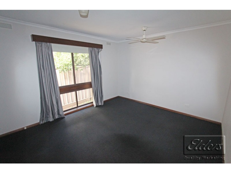 73 Harley Street, Strathdale VIC 3550