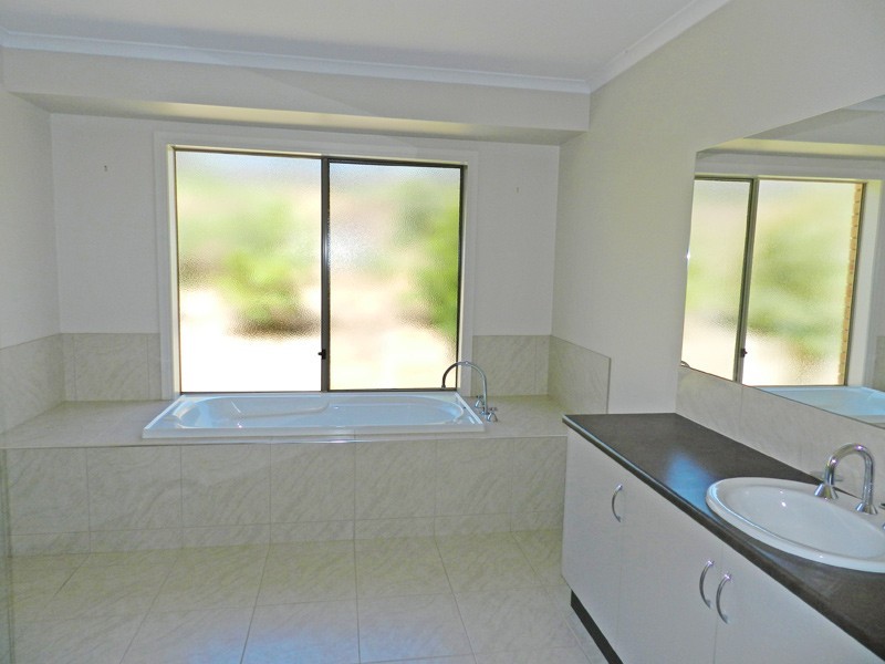 113 Pioneer Drive, Maiden Gully VIC 3551