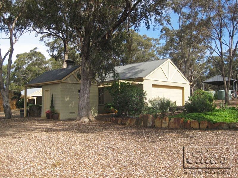 51 Andrews Road, Maiden Gully VIC 3551