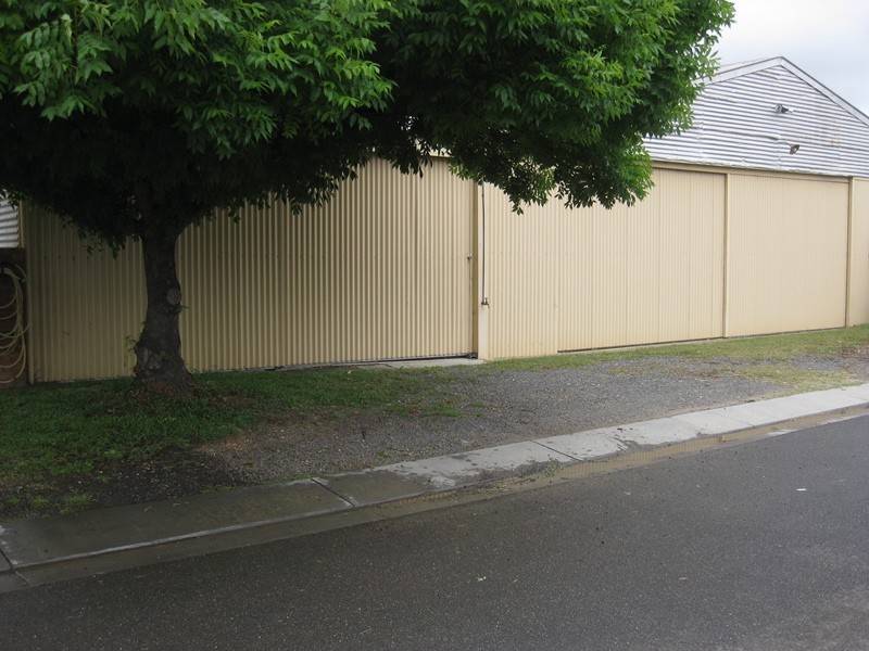 63B Midland Highway, Epsom VIC 3551