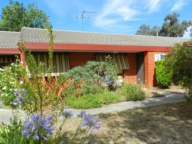 19 Bendigo Retirement Village, Spring Gully VIC 3550