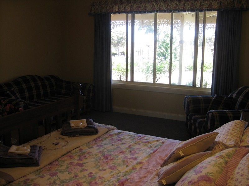 260 Patons Road, Axe Creek VIC 3551