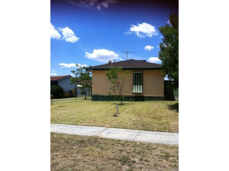 12 Oswald Street, Eaglehawk VIC 3556