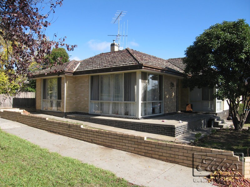 38 Keck Street, Flora Hill VIC 3550
