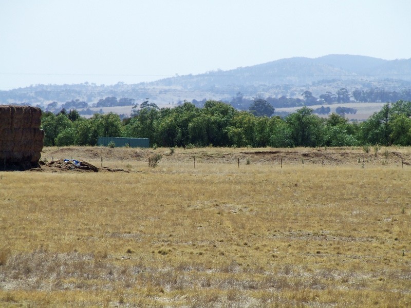 Cnr Pyrenees Highway and Bald Hill Road, Carisbrook VIC 3464