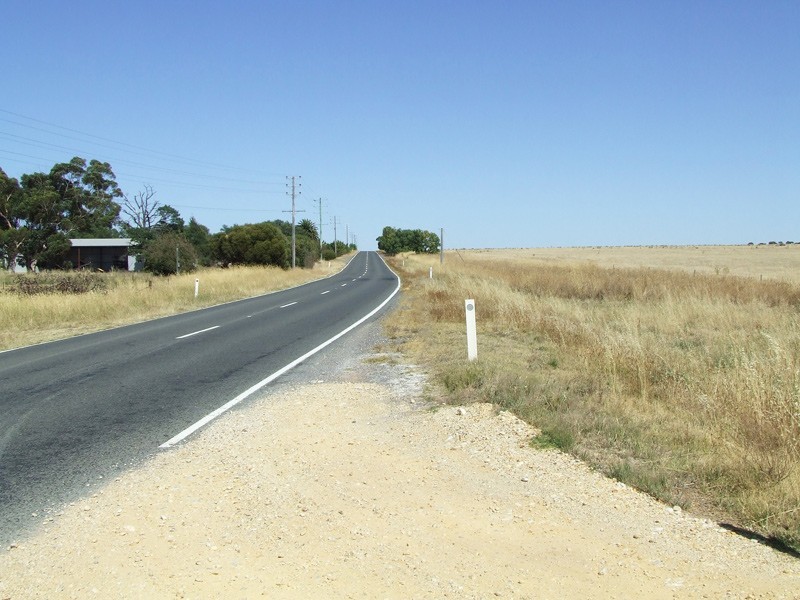 Cnr Pyrenees Highway and Bald Hill Road, Carisbrook VIC 3464