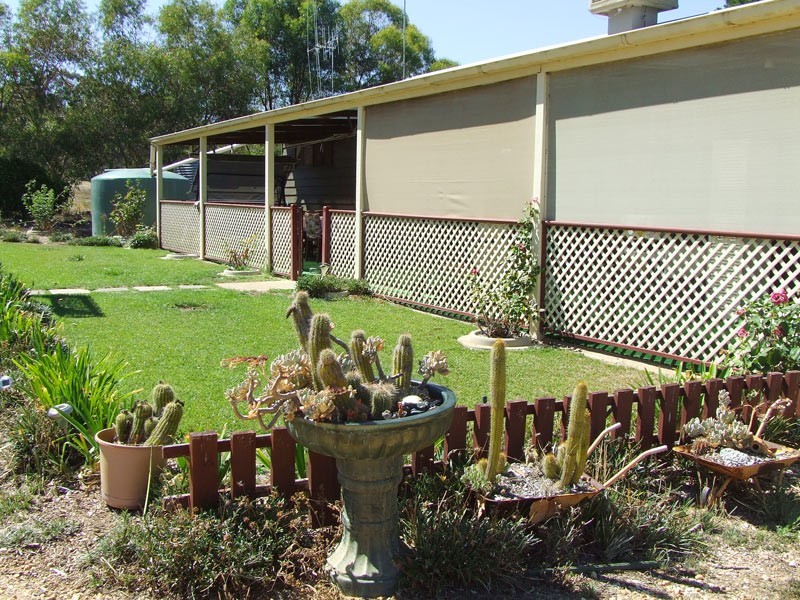494  Newstead-Maldon Road, Welshmans Reef VIC 3462
