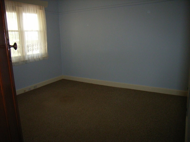 1 Howard Street, Quarry Hill VIC 3550