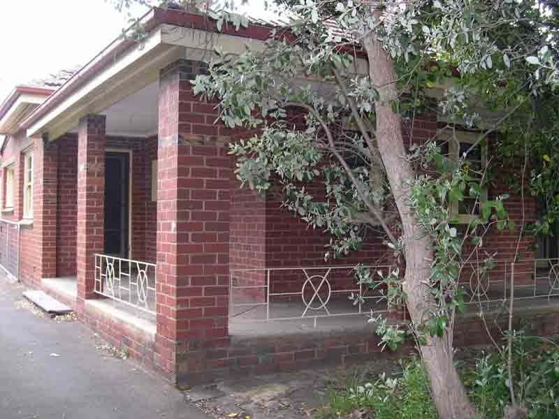 163 High Street, Kangaroo Flat VIC 3555