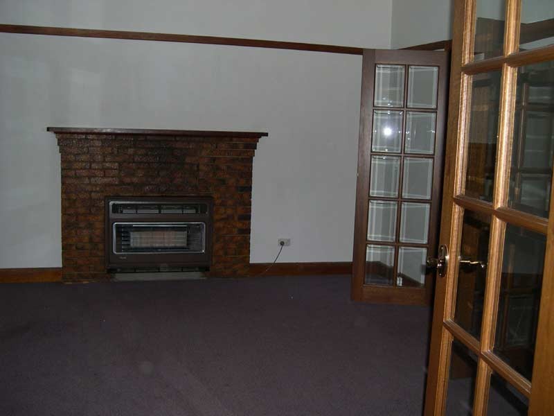 163 High Street, Kangaroo Flat VIC 3555