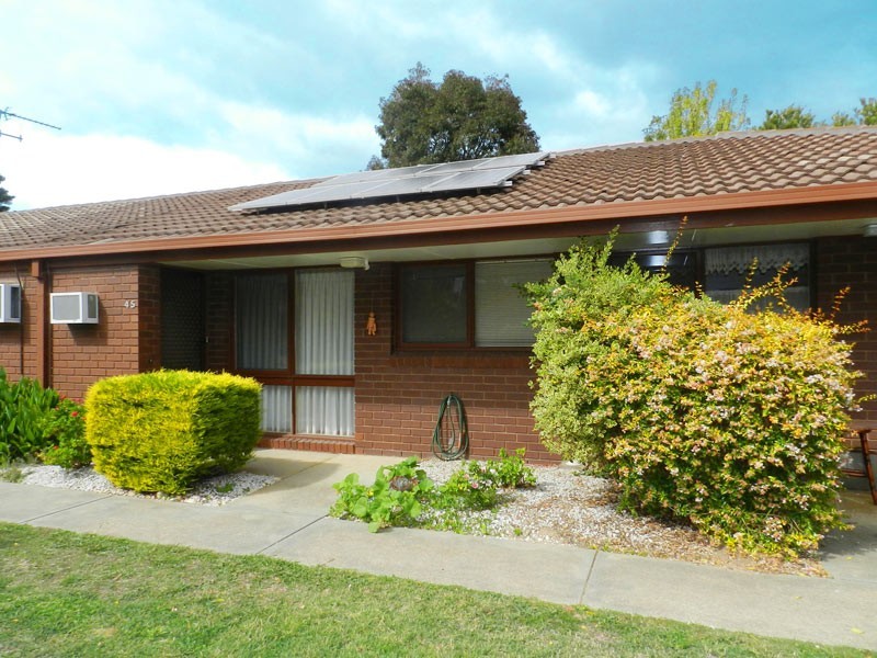 45 Bendigo Retirement Village, Spring Gully VIC 3550