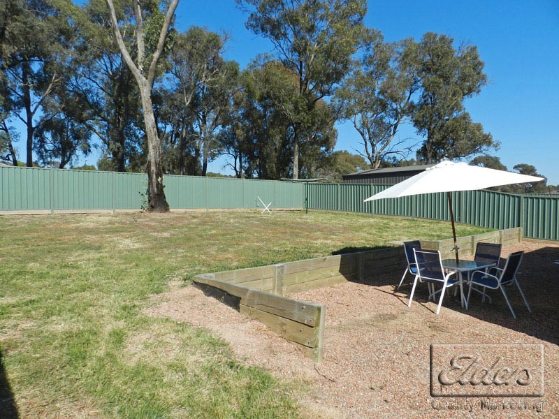 30 Irontree Close, Kangaroo Flat VIC 3555