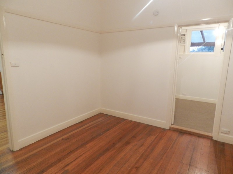 18 Booth Street, Golden Square VIC 3555