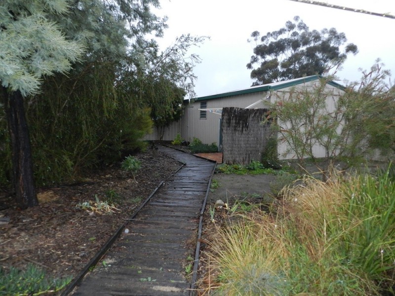 18 Booth Street, Golden Square VIC 3555