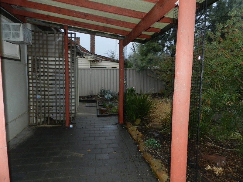 18 Booth Street, Golden Square VIC 3555