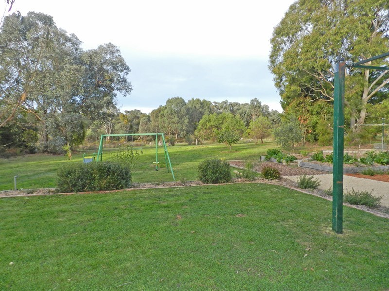 53 Hunts Gap Road, Mandurang South VIC 3551