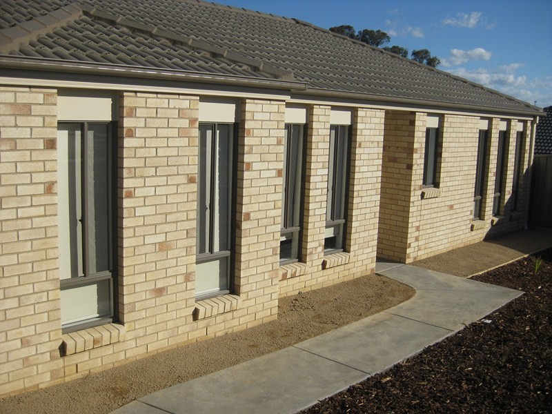 7 Trickett Court, Kangaroo Flat VIC 3555