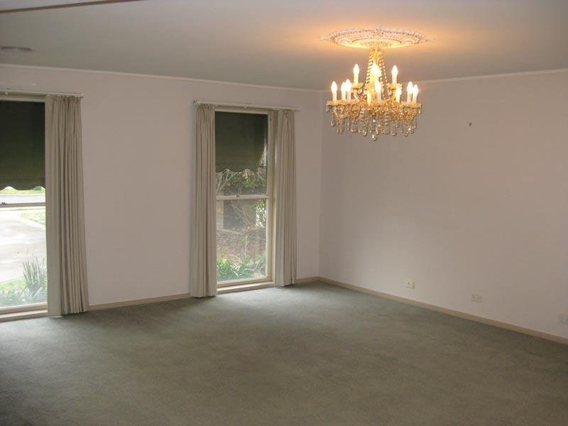 23 Belinda Avenue, Golden Square VIC 3555