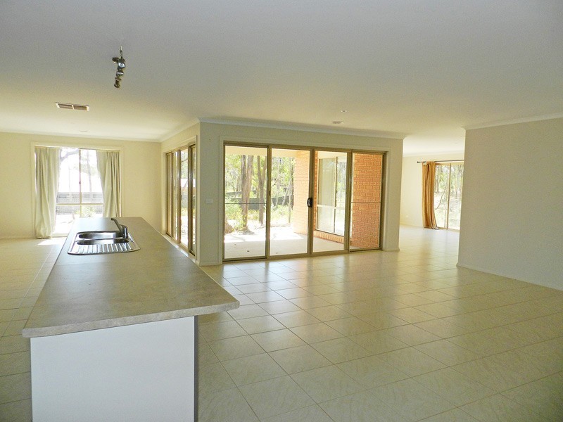 113 Pioneer Drive, Maiden Gully VIC 3551