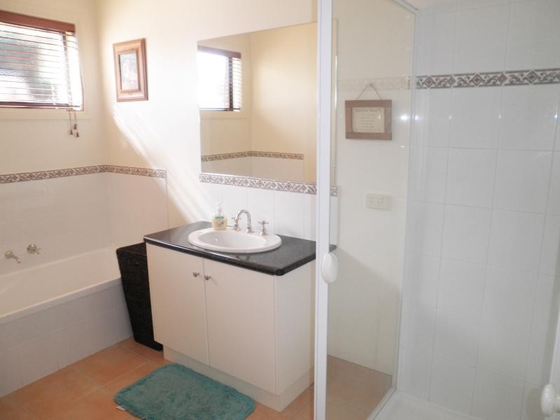 5 Figtree Lane, Strathdale VIC 3550