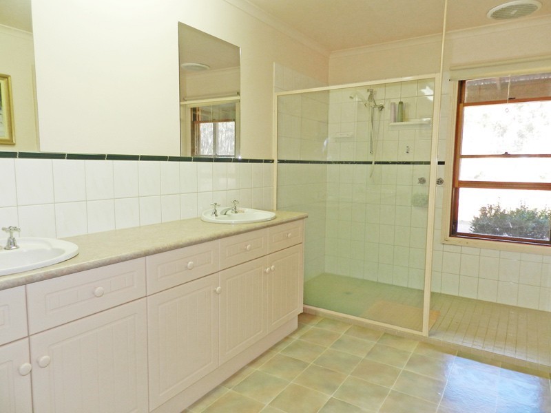 20 Pentlands Road, Mandurang VIC 3551
