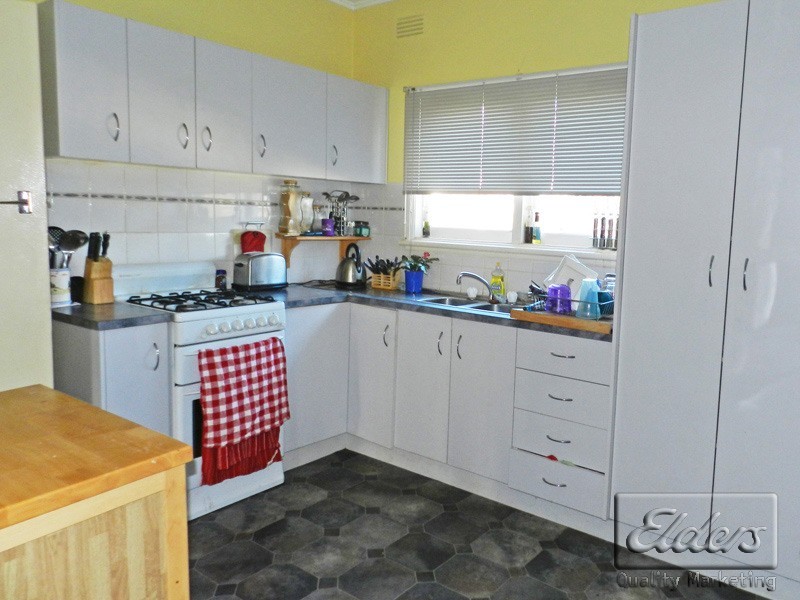 34 Specimen Hill Road, Golden Square VIC 3555