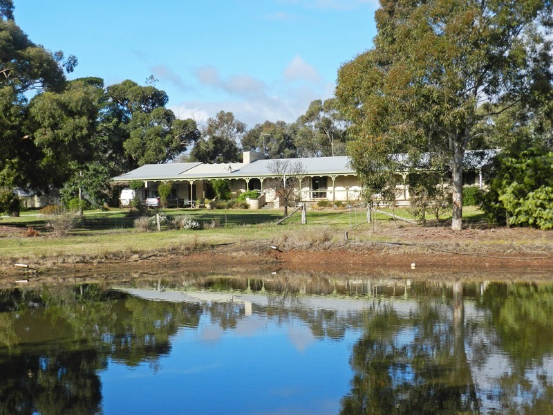 541 Crusoe Road, Lockwood VIC 3551