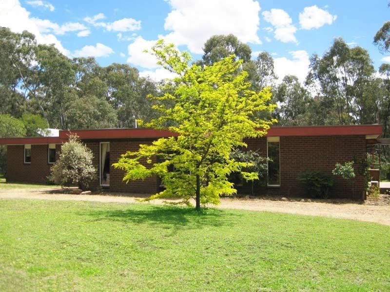 2 Hannans Road, Mandurang South VIC 3551