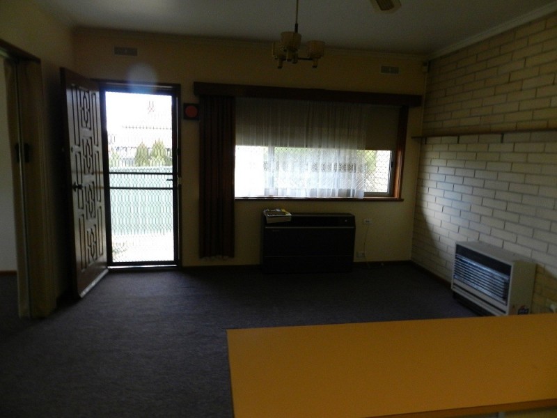 1/278 Mackenzie Street, Golden Square VIC 3555