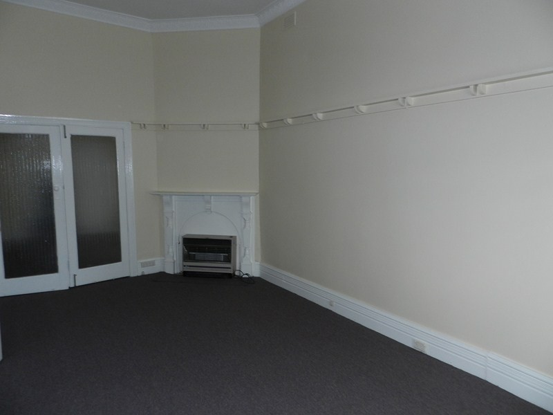 74 Thistle Street, Bendigo VIC 3550