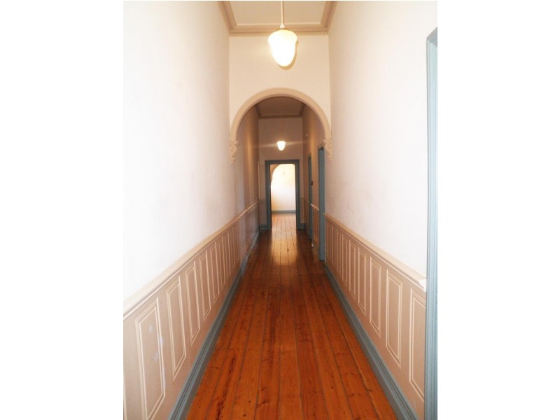 74 Gladstone Street, Quarry Hill VIC 3550