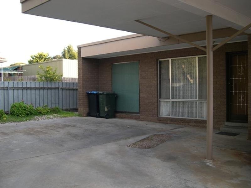 4/57 Lockwood Road, Kangaroo Flat VIC 3555